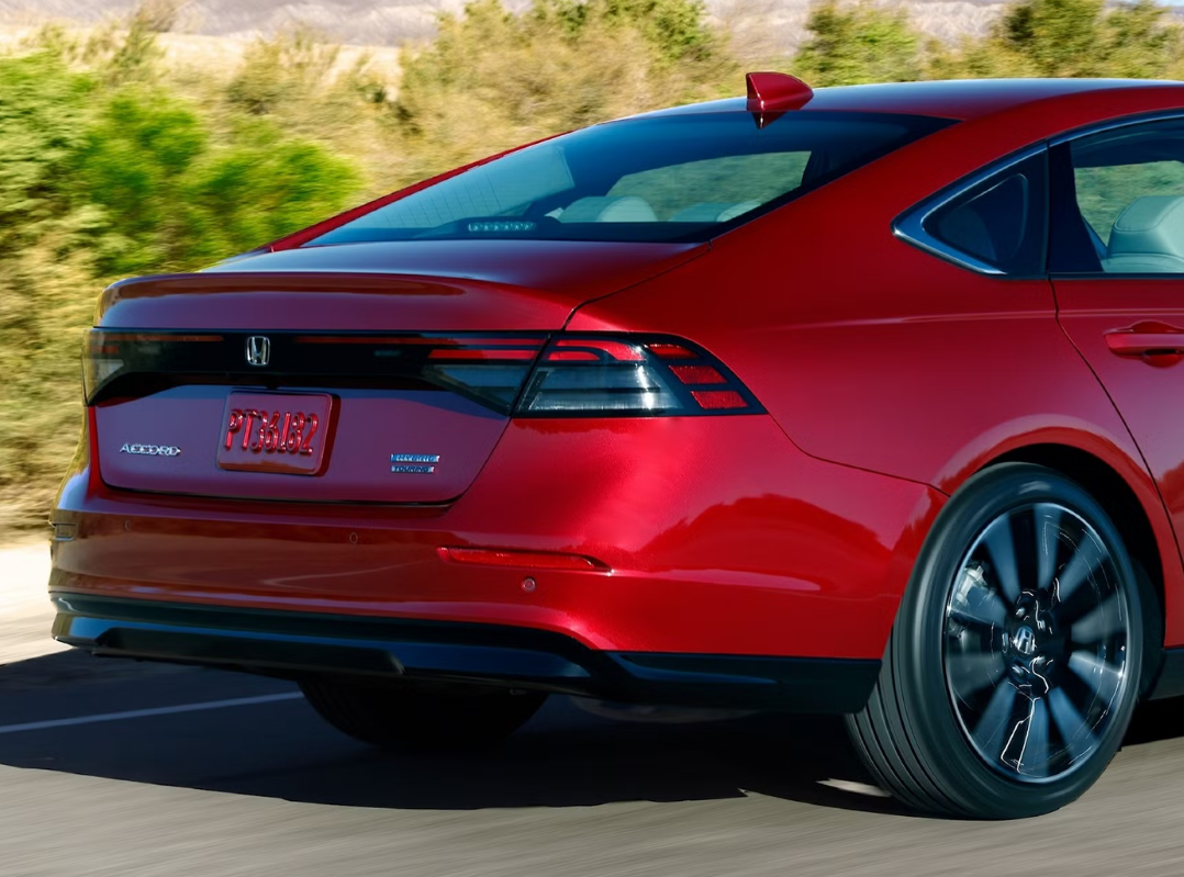 2025 Honda Accord Hybrid