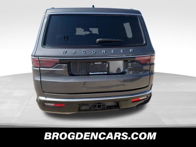 2025 Jeep Wagoneer Base