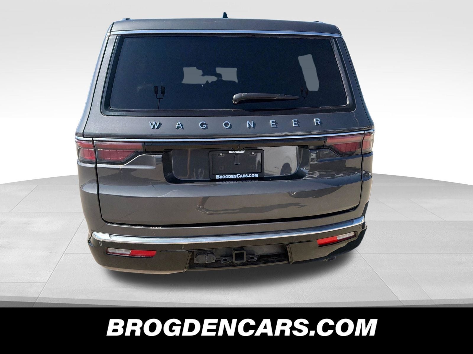 2025 Jeep Wagoneer Base