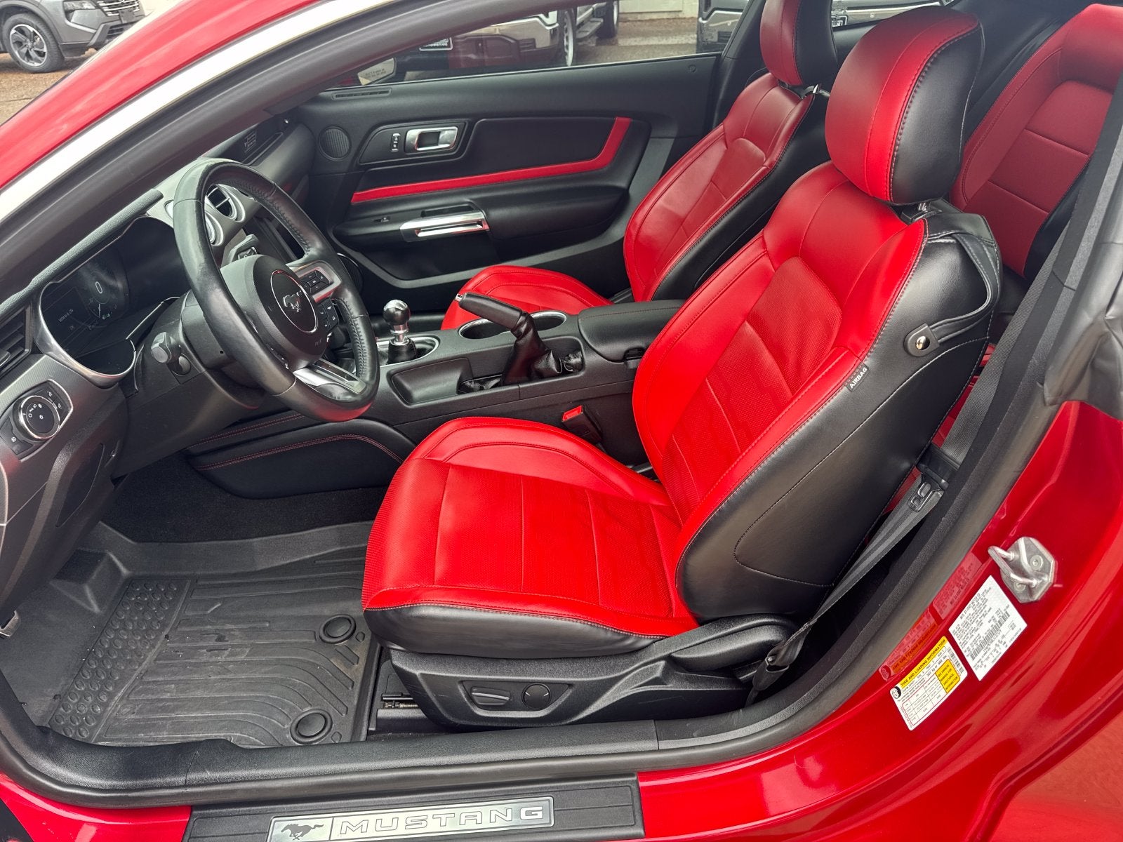 2020 Ford Mustang EcoBoost Premium