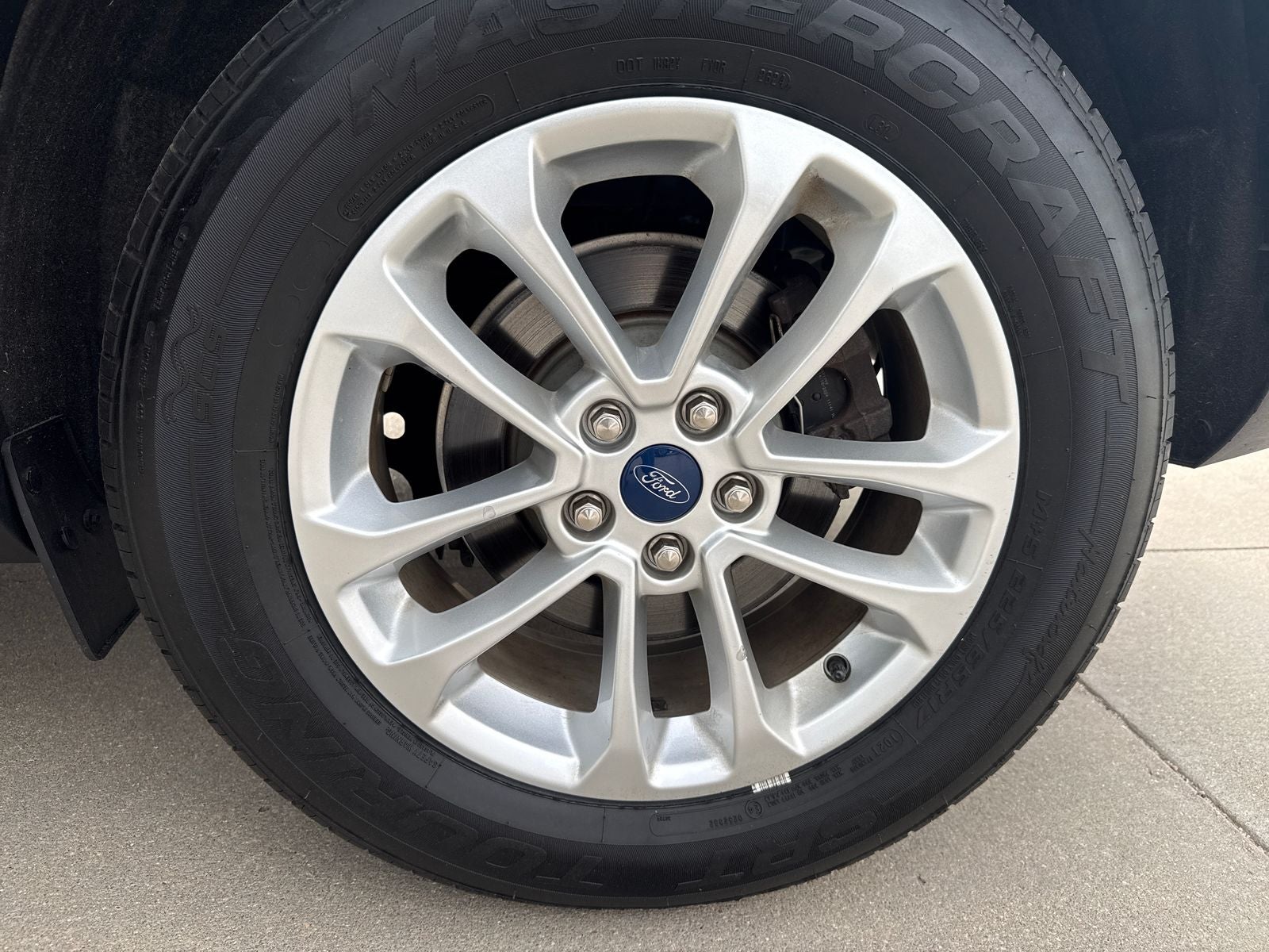 2020 Ford Escape SE