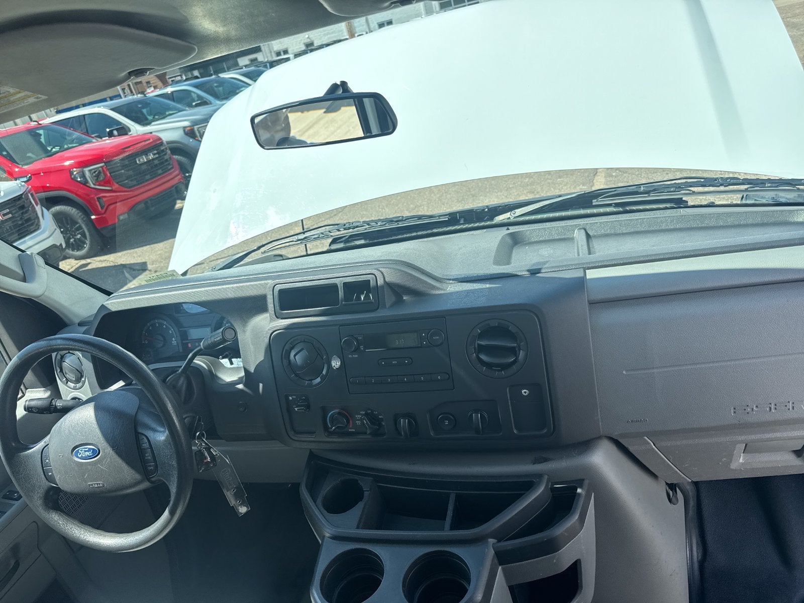 2014 Ford E-150 Commercial