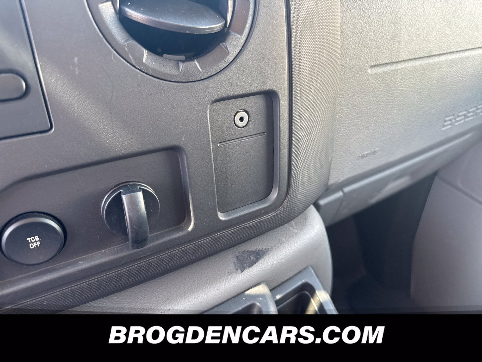 2014 Ford E-150 Commercial