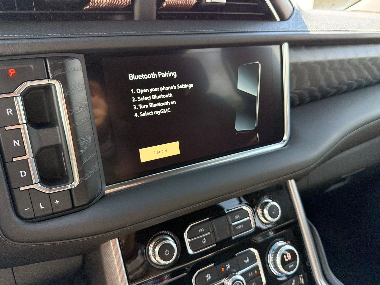 2022 GMC Yukon XL Denali