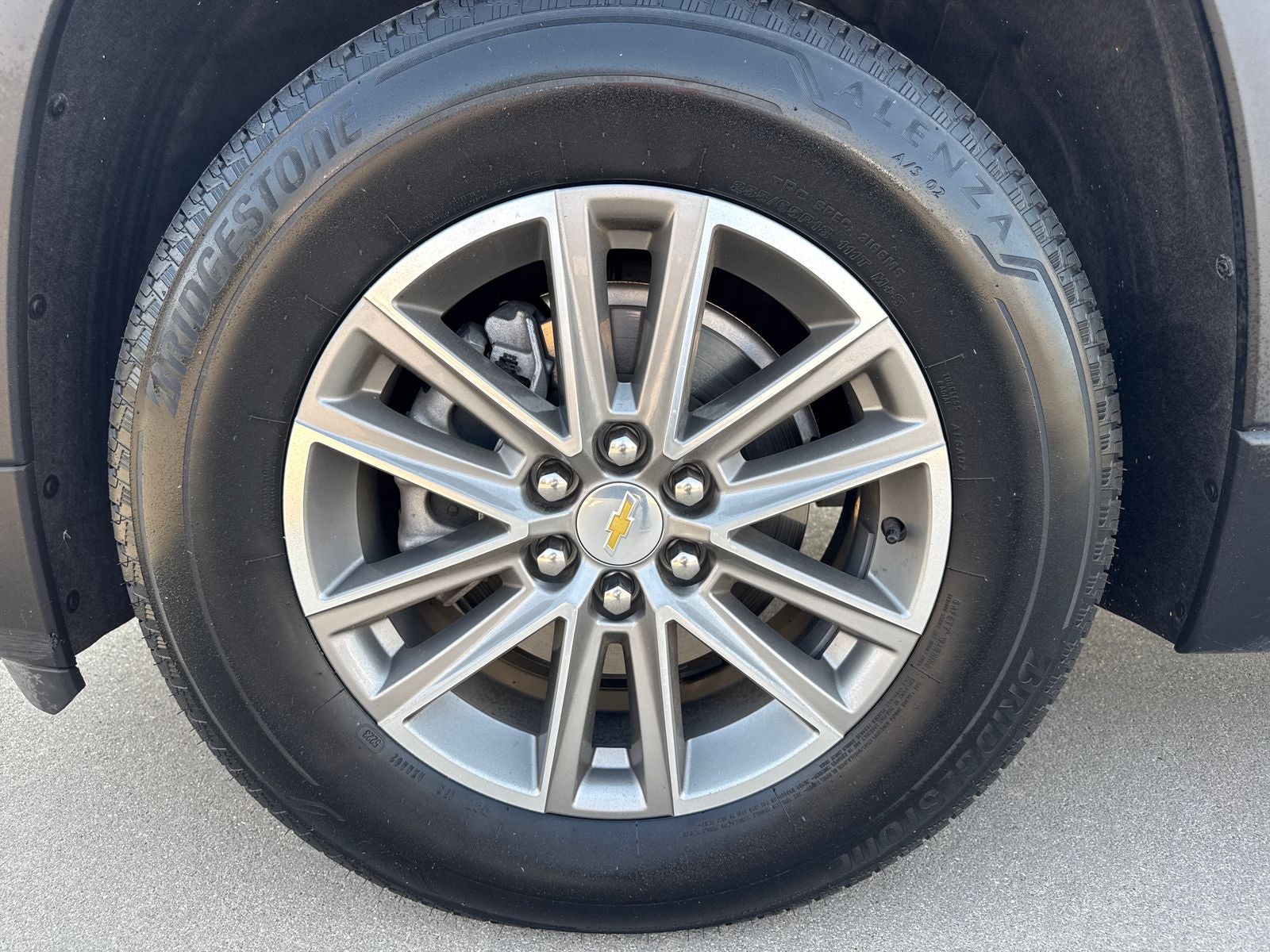 2024 Chevrolet Traverse Limited LT Leather