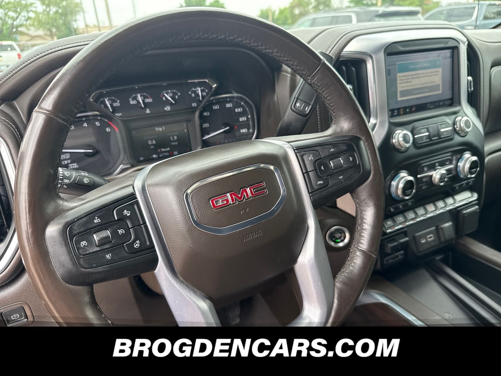 2021 GMC Sierra 1500 SLT