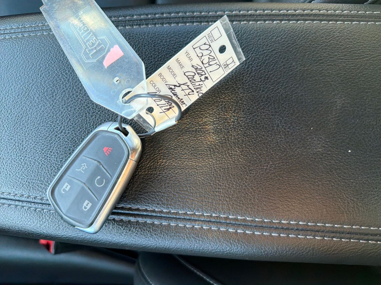 2023 Cadillac XT4 Premium Luxury