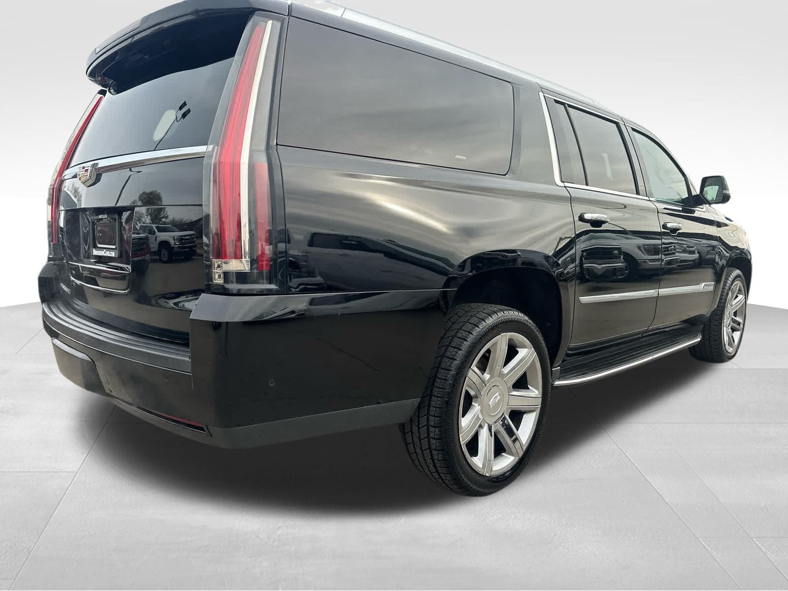 2020 Cadillac Escalade ESV Premium