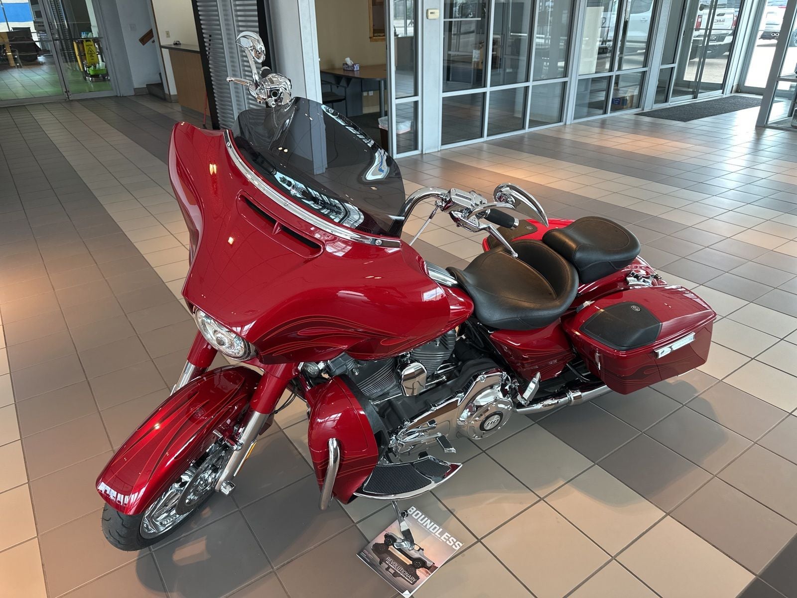 2016 Harley-Davidson Street Glide CVO