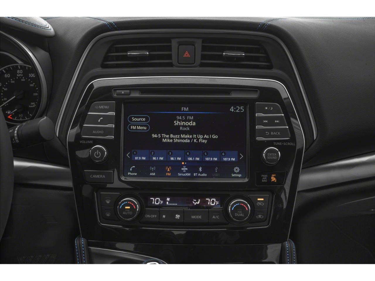 2022 Nissan Maxima SV