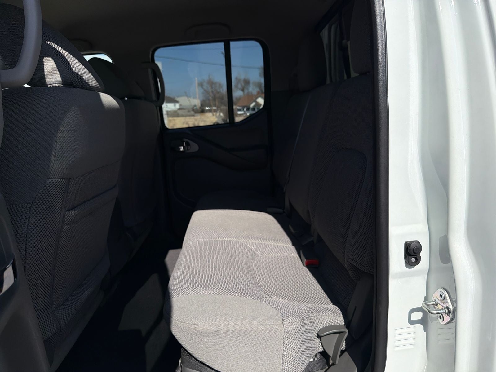 2017 Nissan Frontier SV