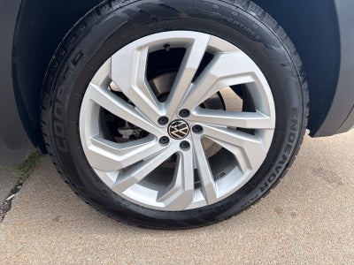 2022 Volkswagen Atlas 2.0T SE w/Technology