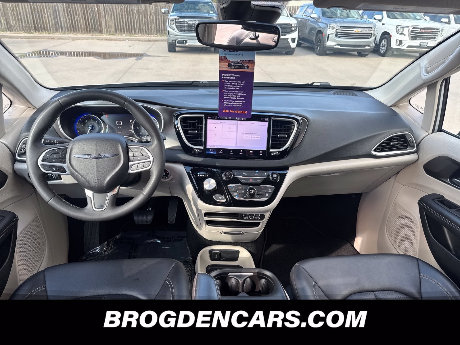 2024 Chrysler Pacifica Touring L