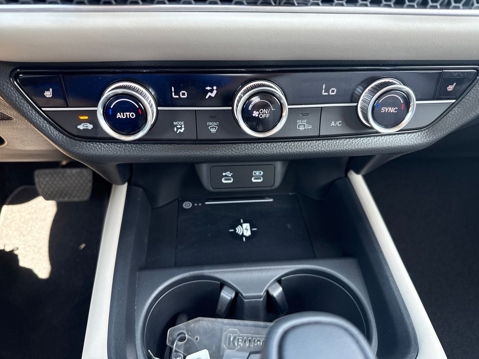 2026 Honda HR-V EX-L - Photo 14