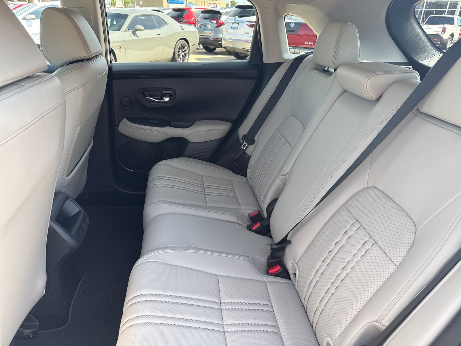 2026 Honda HR-V EX-L - Photo 27