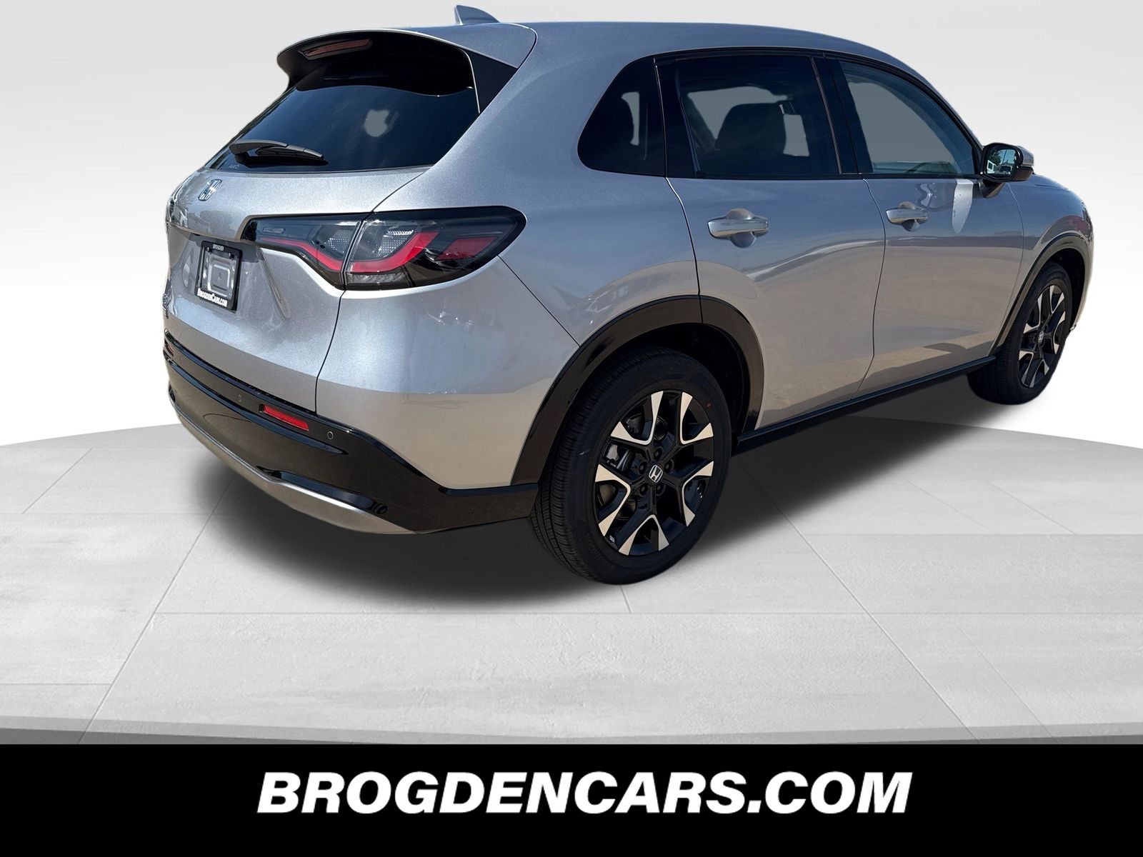 2026 Honda HR-V EX-L - Photo 3
