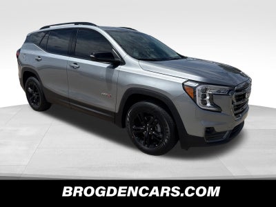 2024 GMC Terrain AT4