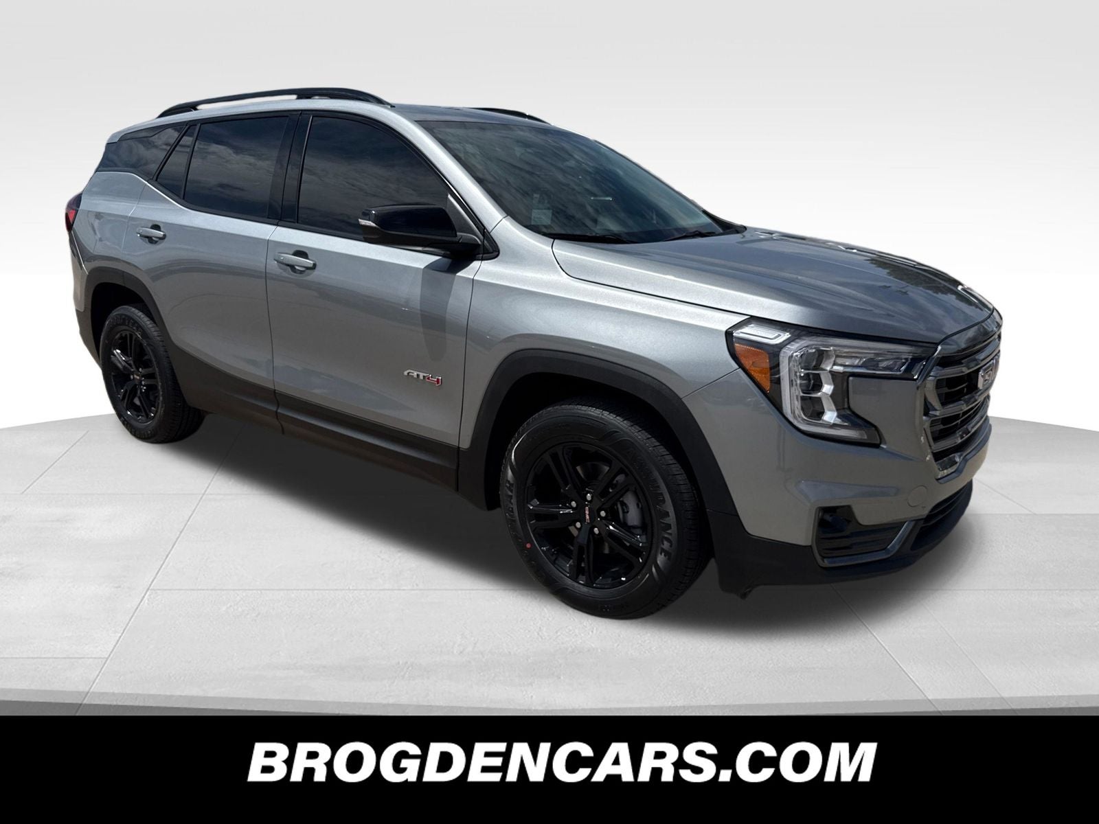 2024 GMC Terrain AT4