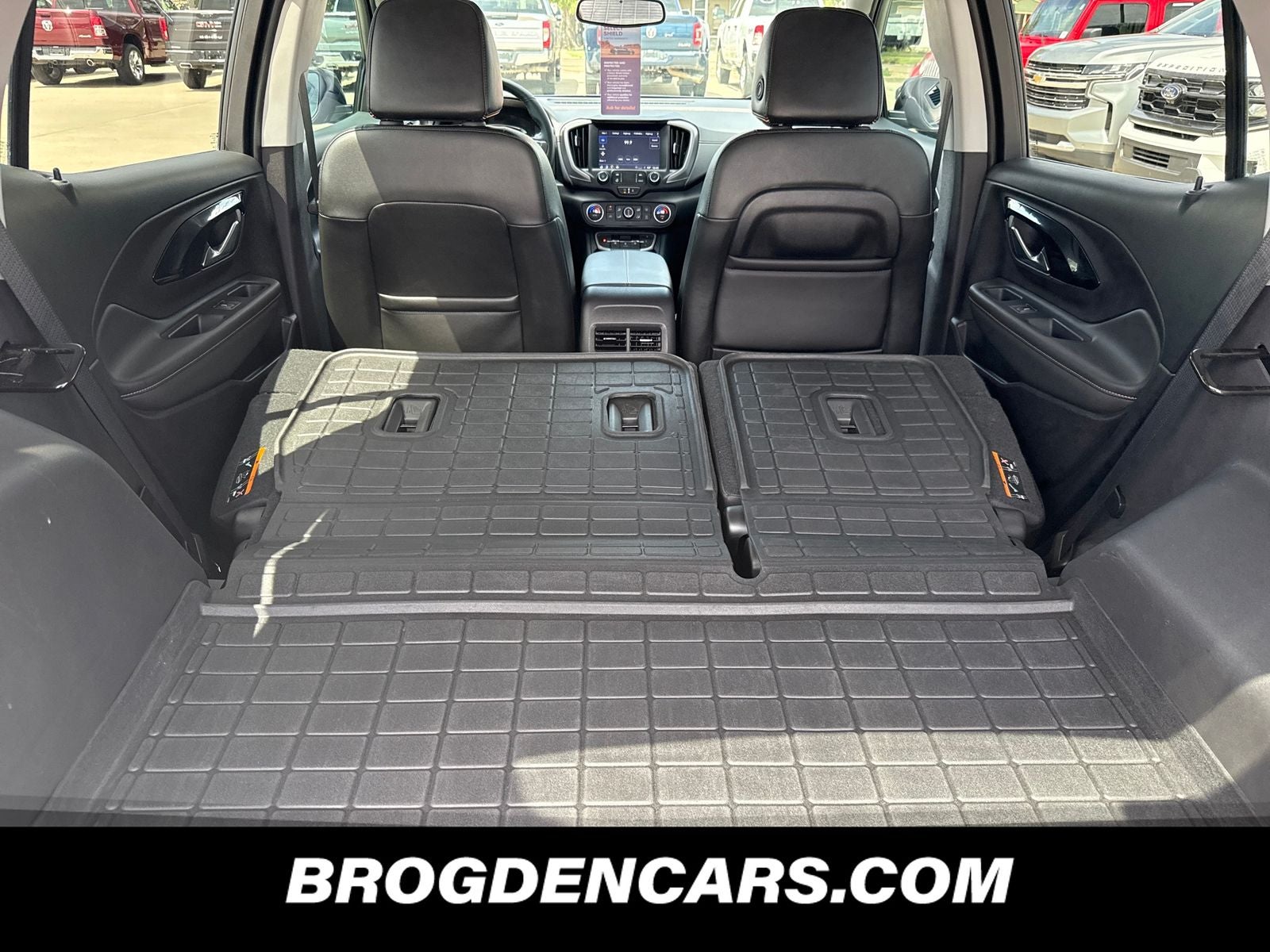 2024 GMC Terrain AT4