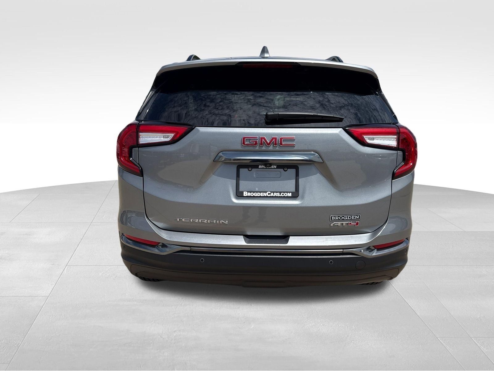 2024 GMC Terrain AT4