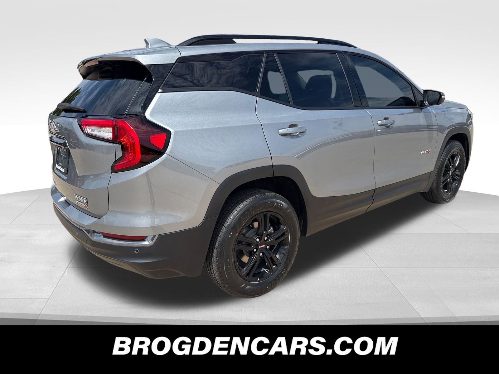 2024 GMC Terrain AT4