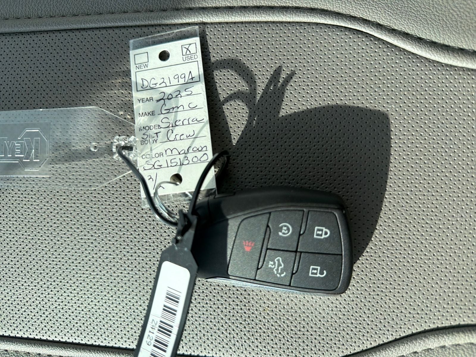 2025 GMC Sierra 1500 SLT