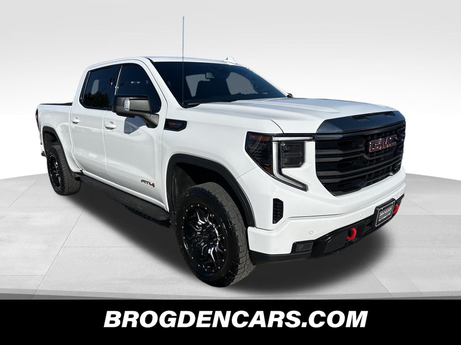 2023 GMC Sierra 1500 AT4