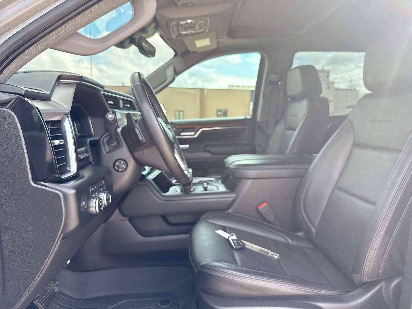 2023 GMC Sierra 1500 Denali