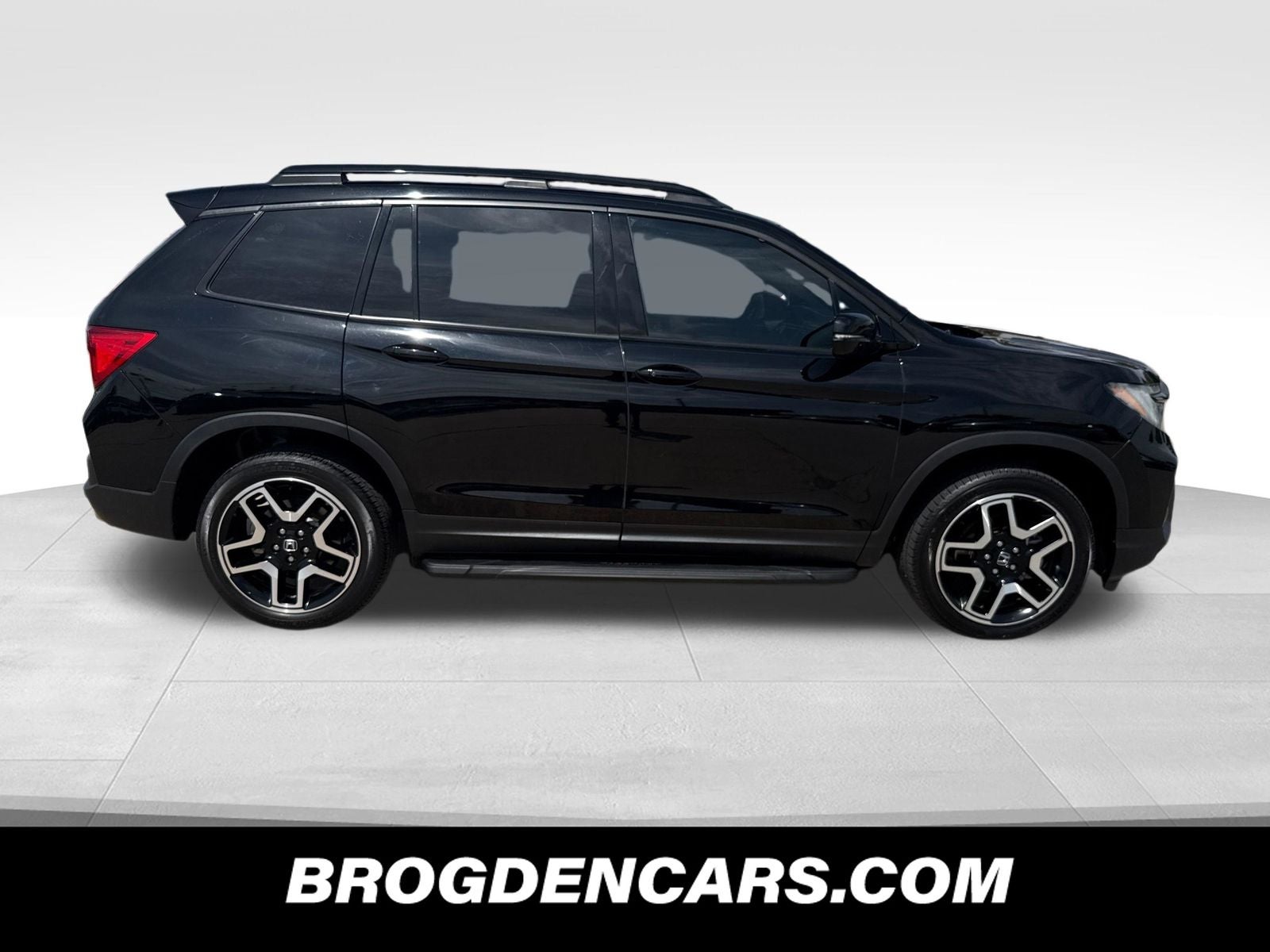 2022 Honda Passport Elite