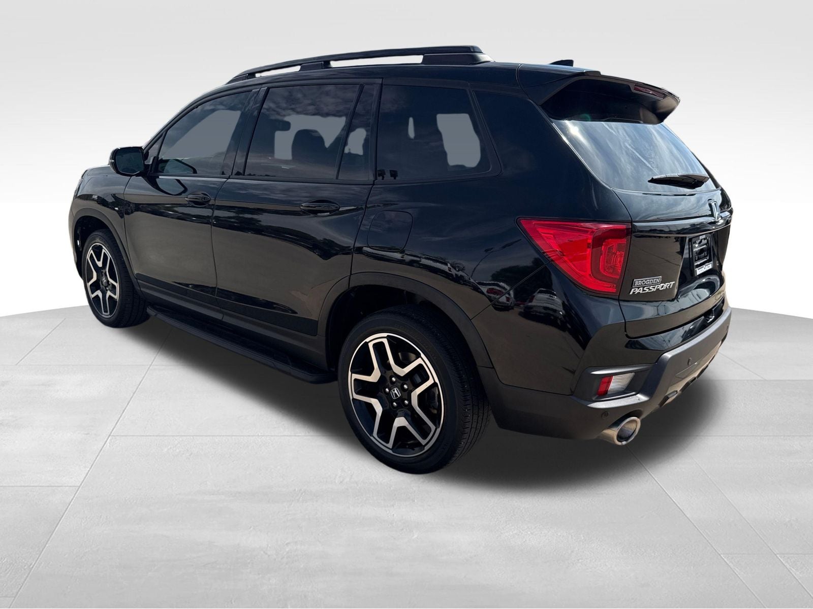 2022 Honda Passport Elite