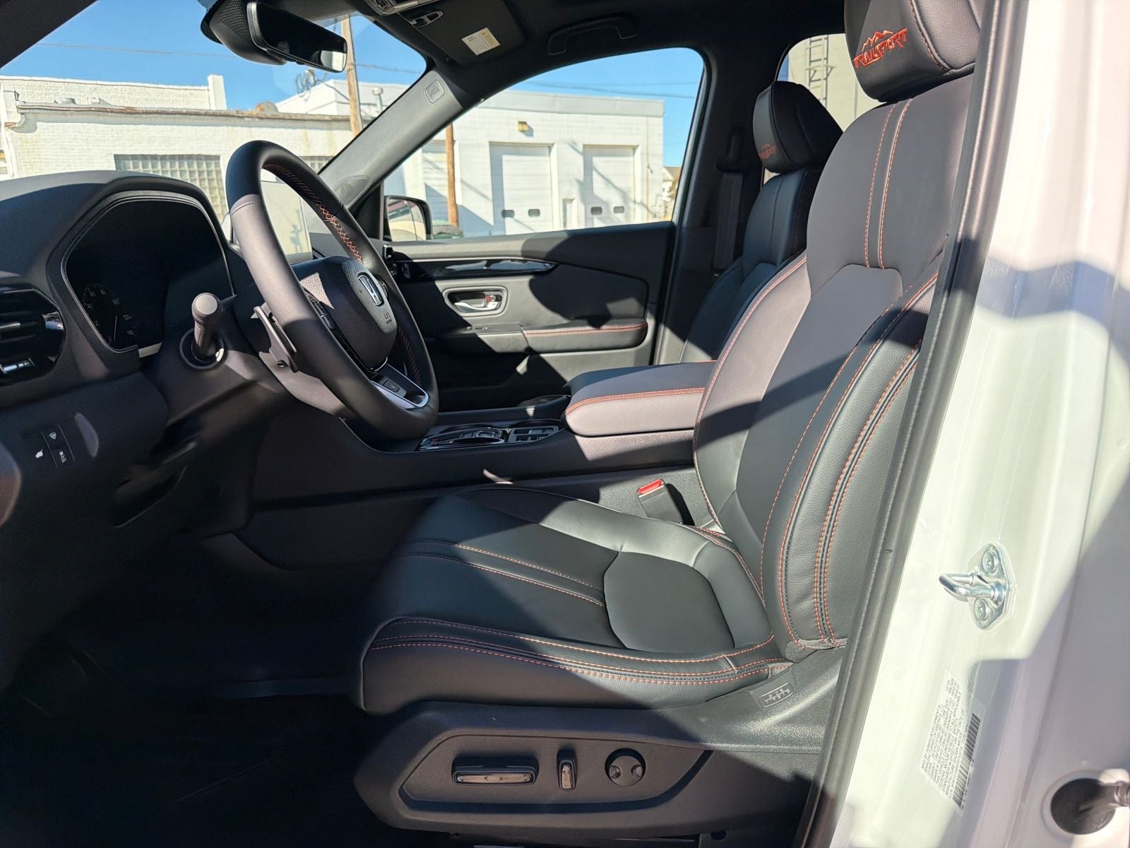 2025 Honda Pilot TrailSport