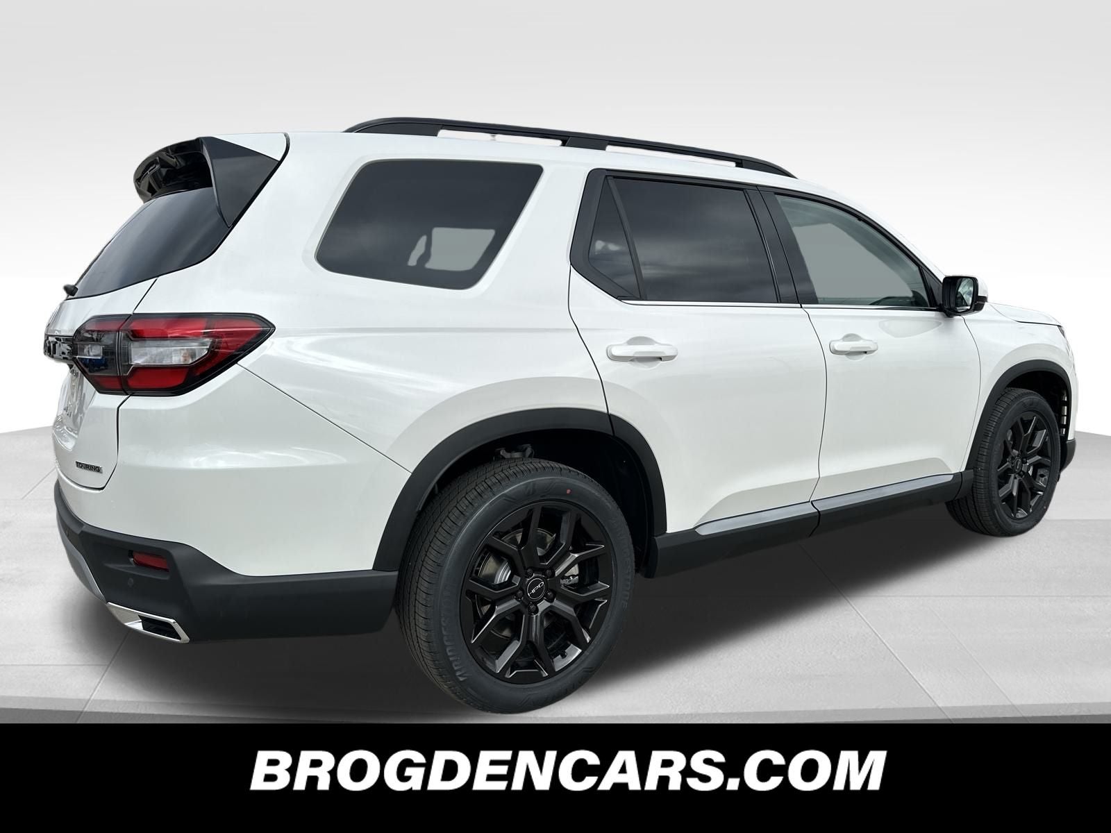 2025 Honda Pilot Touring+