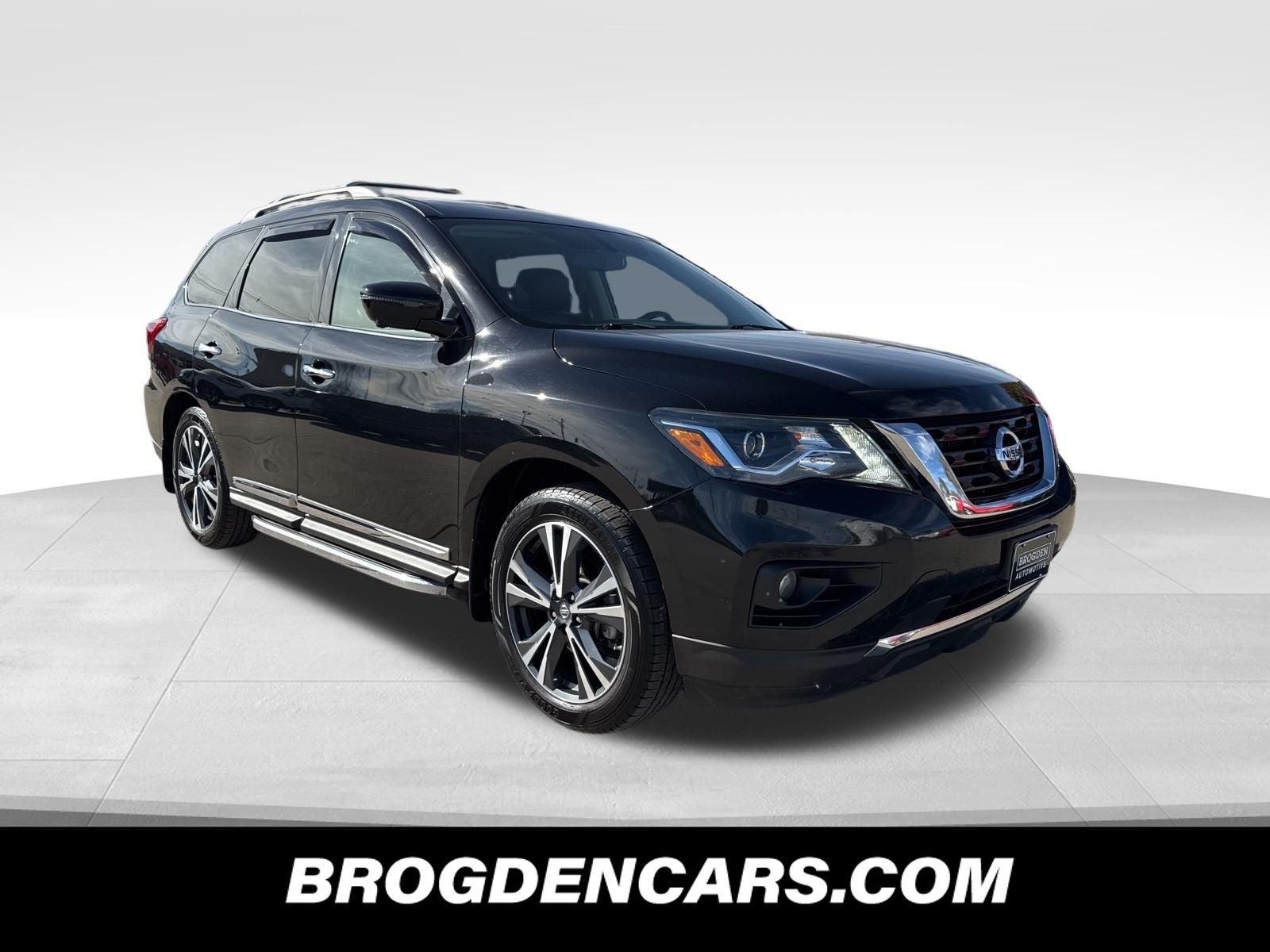 2018 Nissan Pathfinder Platinum