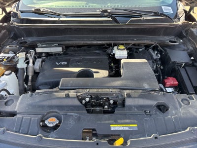 2018 Nissan Pathfinder Platinum