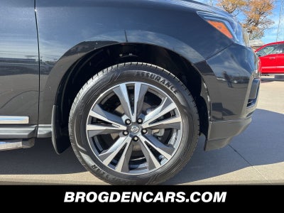 2018 Nissan Pathfinder Platinum