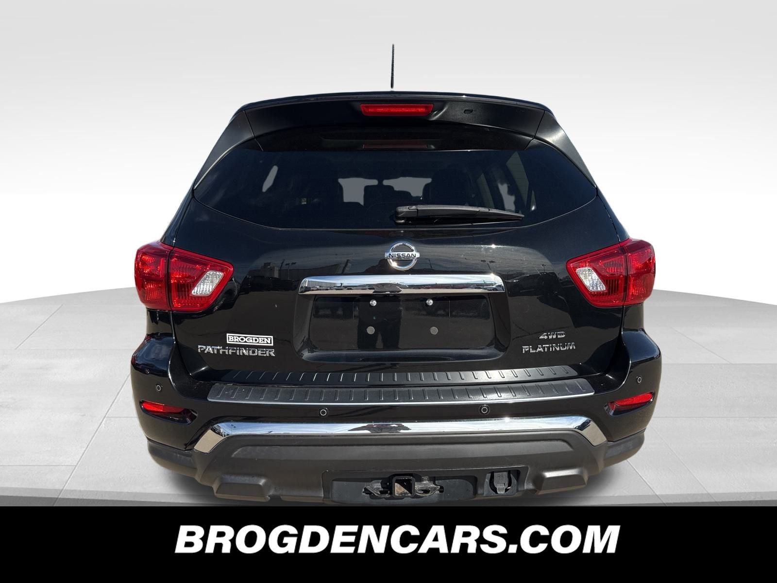 2018 Nissan Pathfinder Platinum