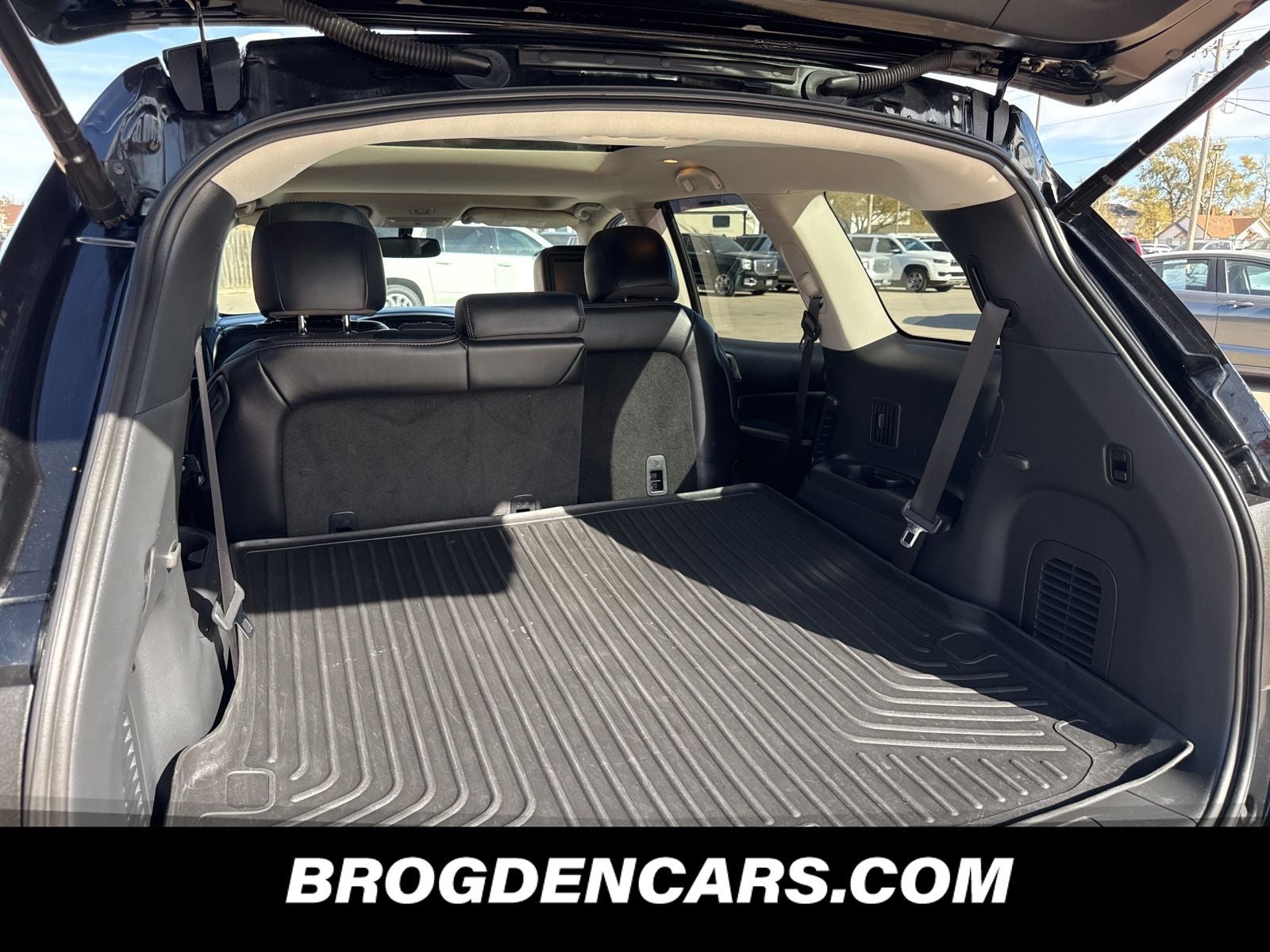 2018 Nissan Pathfinder Platinum