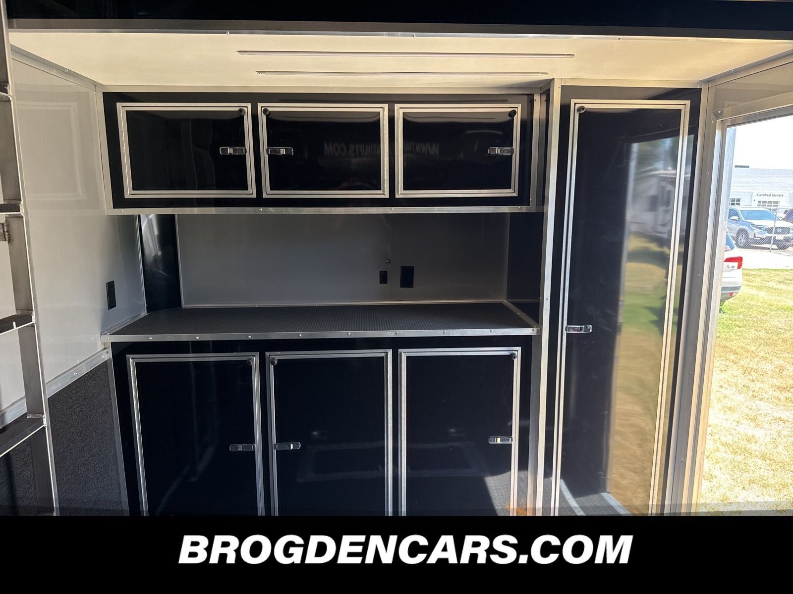 2022 CARGO MATE STACKER Base