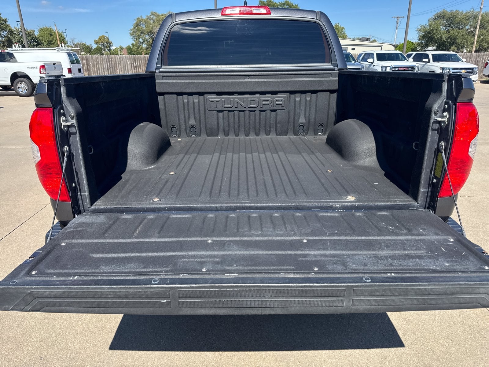 2020 Toyota Tundra SR5
