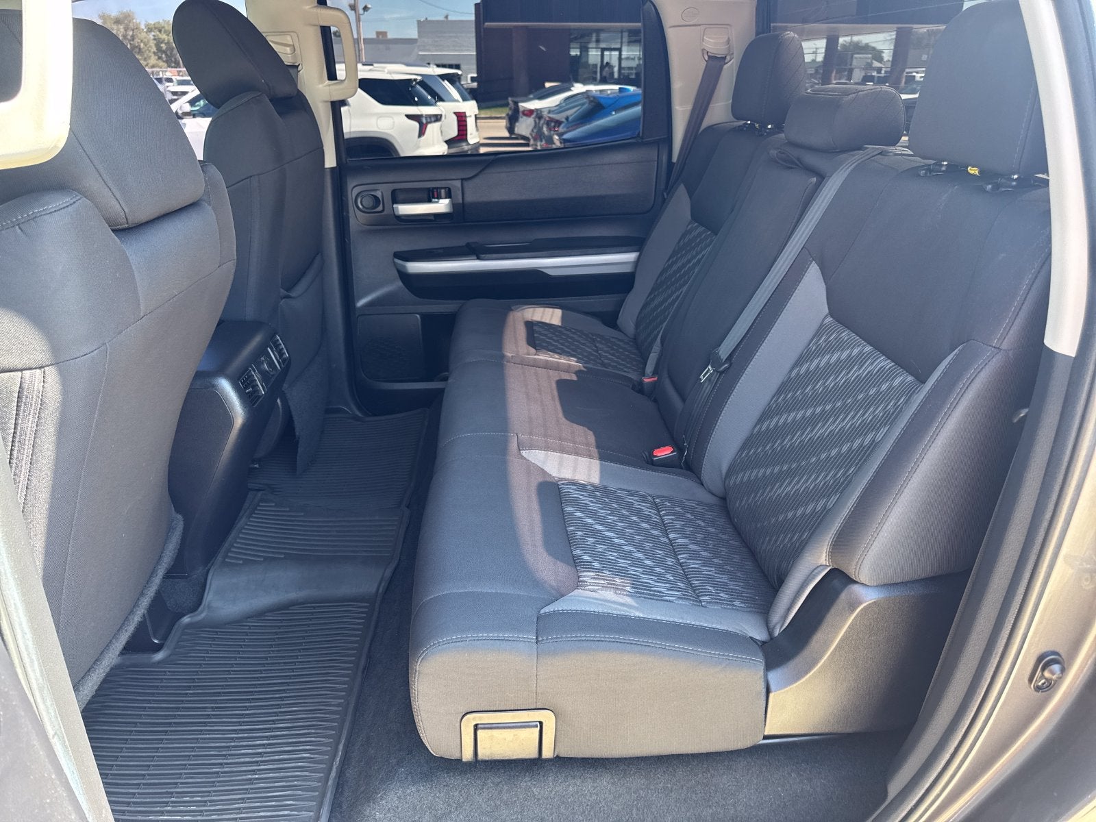 2020 Toyota Tundra SR5