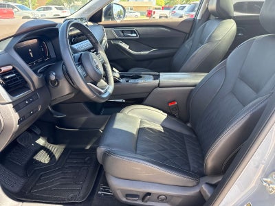 2022 Nissan Rogue Platinum