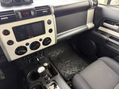 2013 Toyota FJ Cruiser Base
