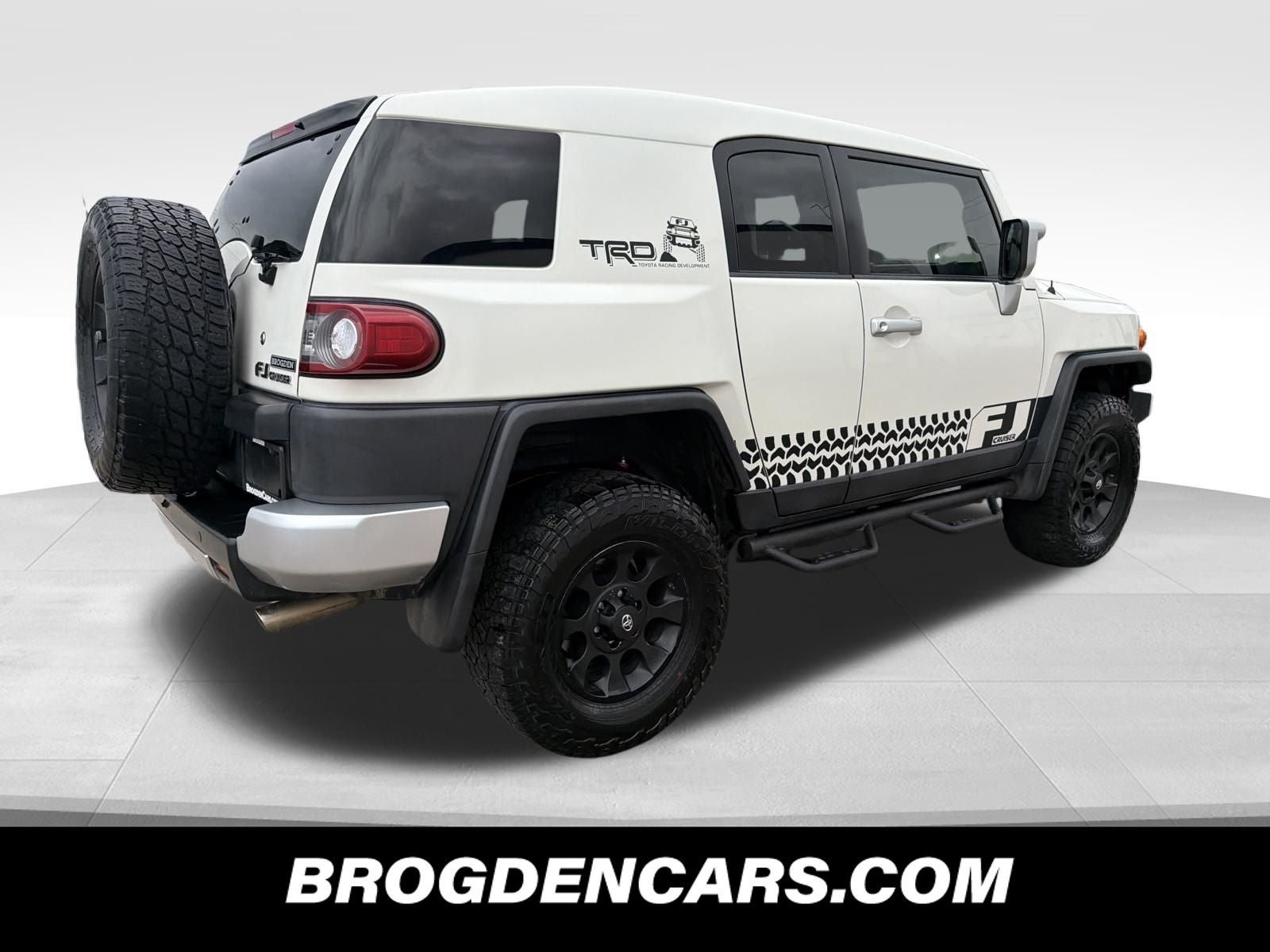 2013 Toyota FJ Cruiser Base