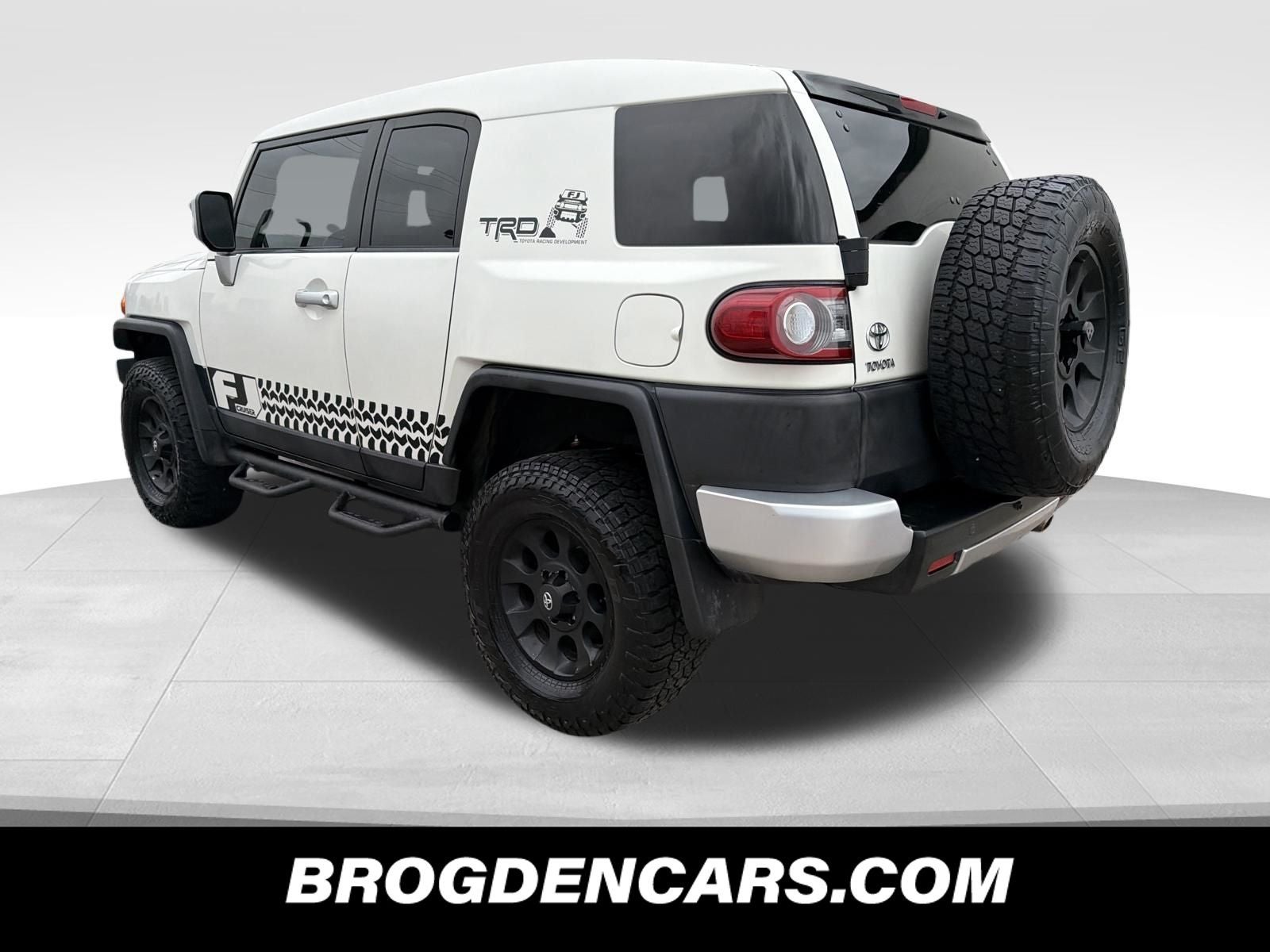 2013 Toyota FJ Cruiser Base
