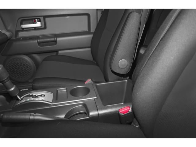 2013 Toyota FJ Cruiser Base