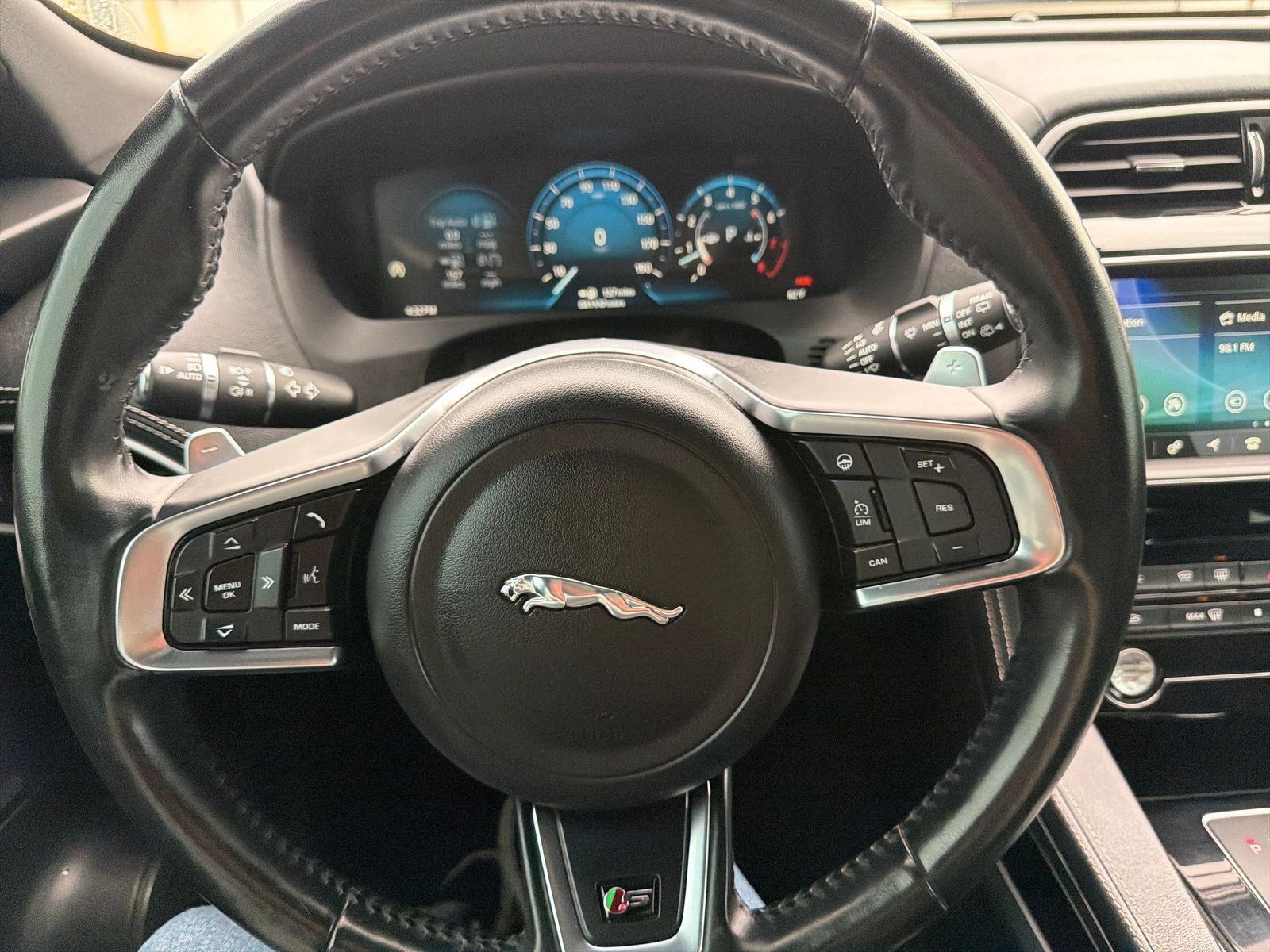 2018 Jaguar F-PACE S