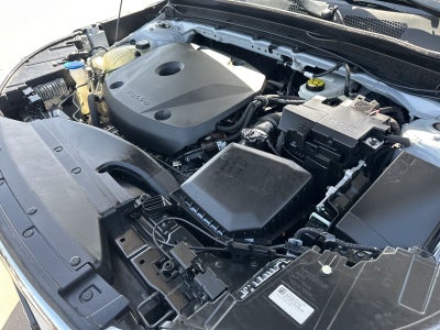 2020 Volvo XC40 Momentum