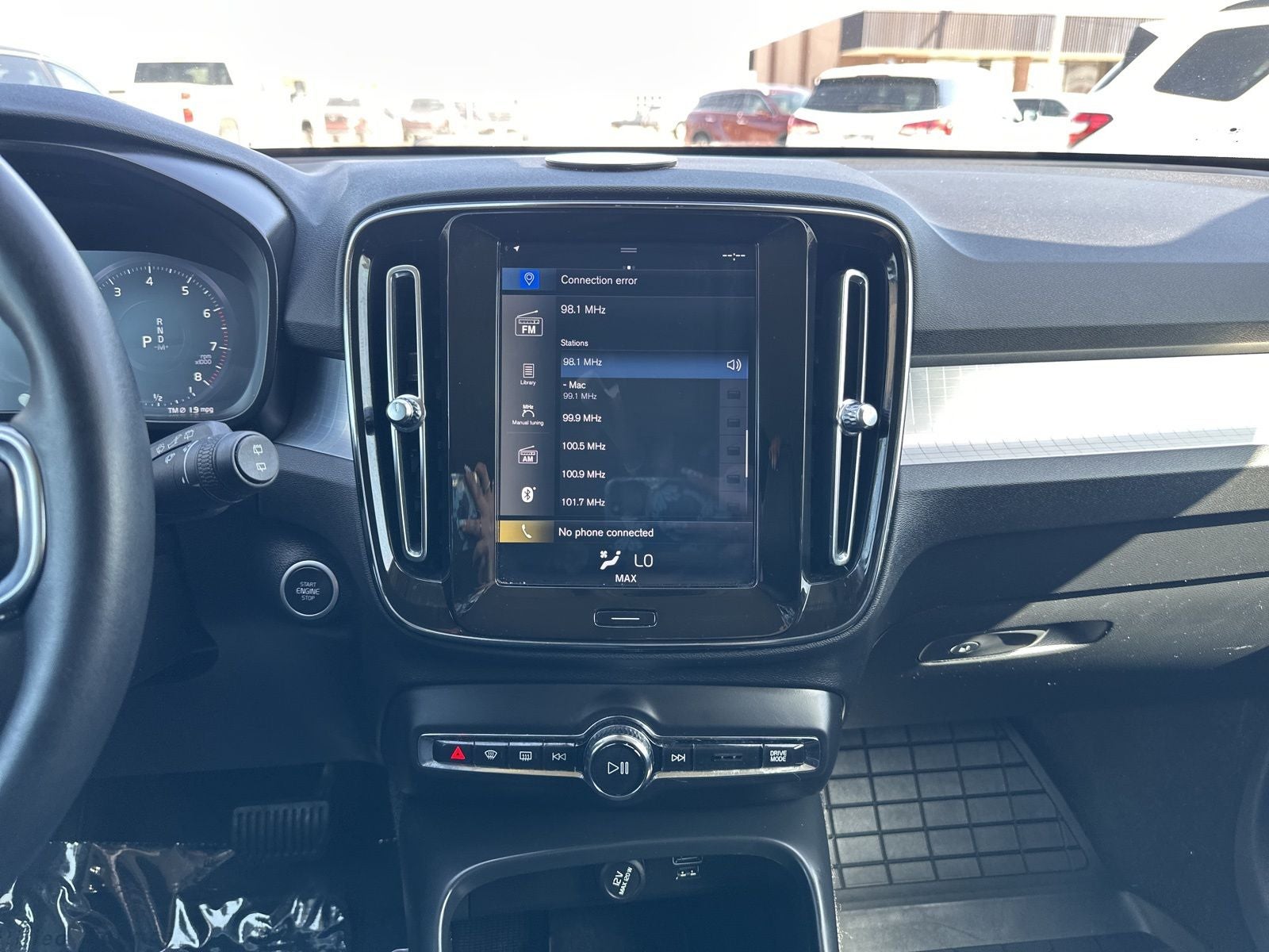 2020 Volvo XC40 Momentum