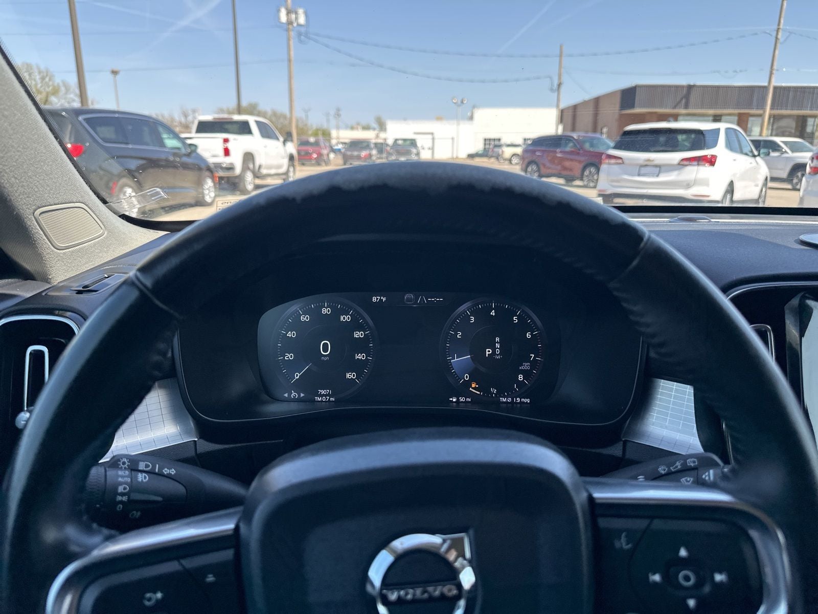 2020 Volvo XC40 Momentum