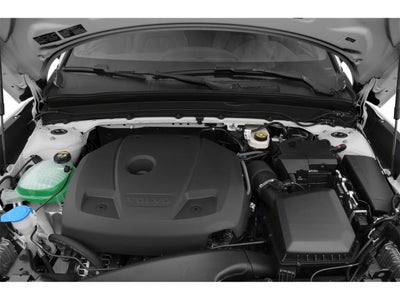 2020 Volvo XC40 Momentum